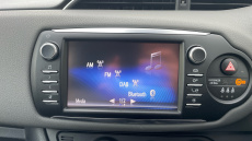 Toyota Yaris 1.5 VVT-i Icon 5dr CVT Petrol Hatchback